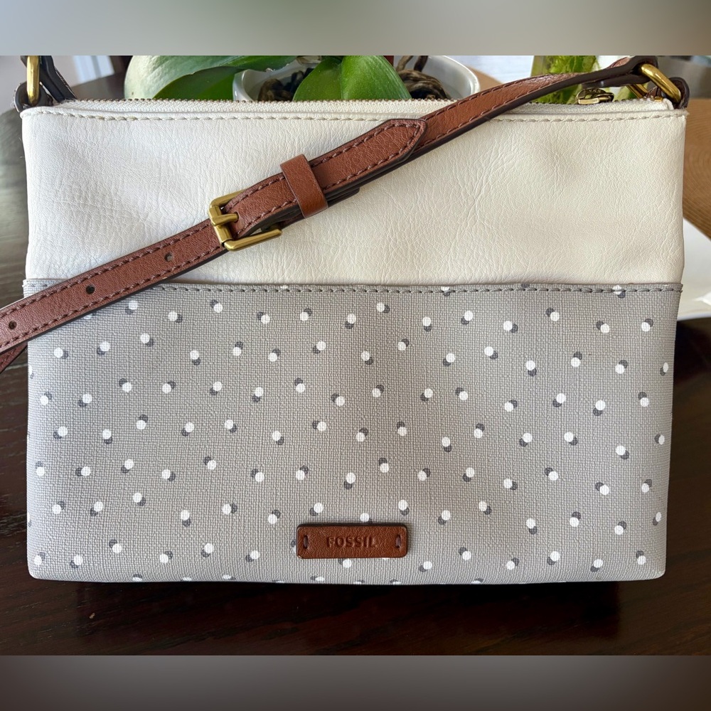 FOSSIL Crossbody Bag Tan Gray Shoulder Purse Polka Dot Adjustable Strap